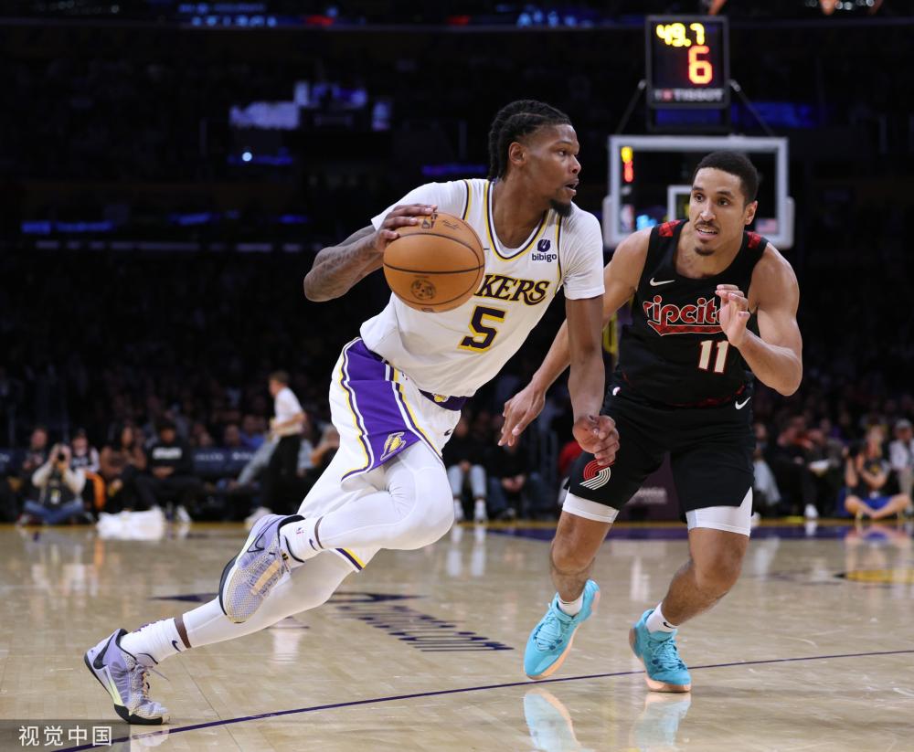 埃利奥特的 埃利奥特的