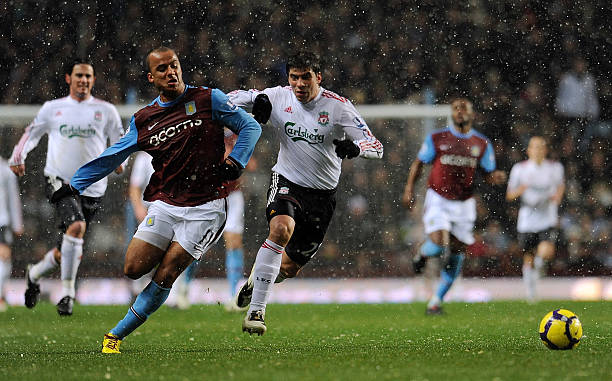 有的年轻球 有的年轻球